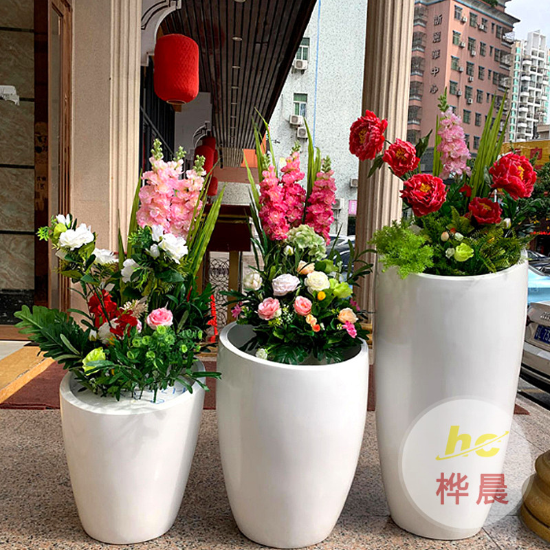 適合擺放的玻璃鋼花盆應該怎么挑選？